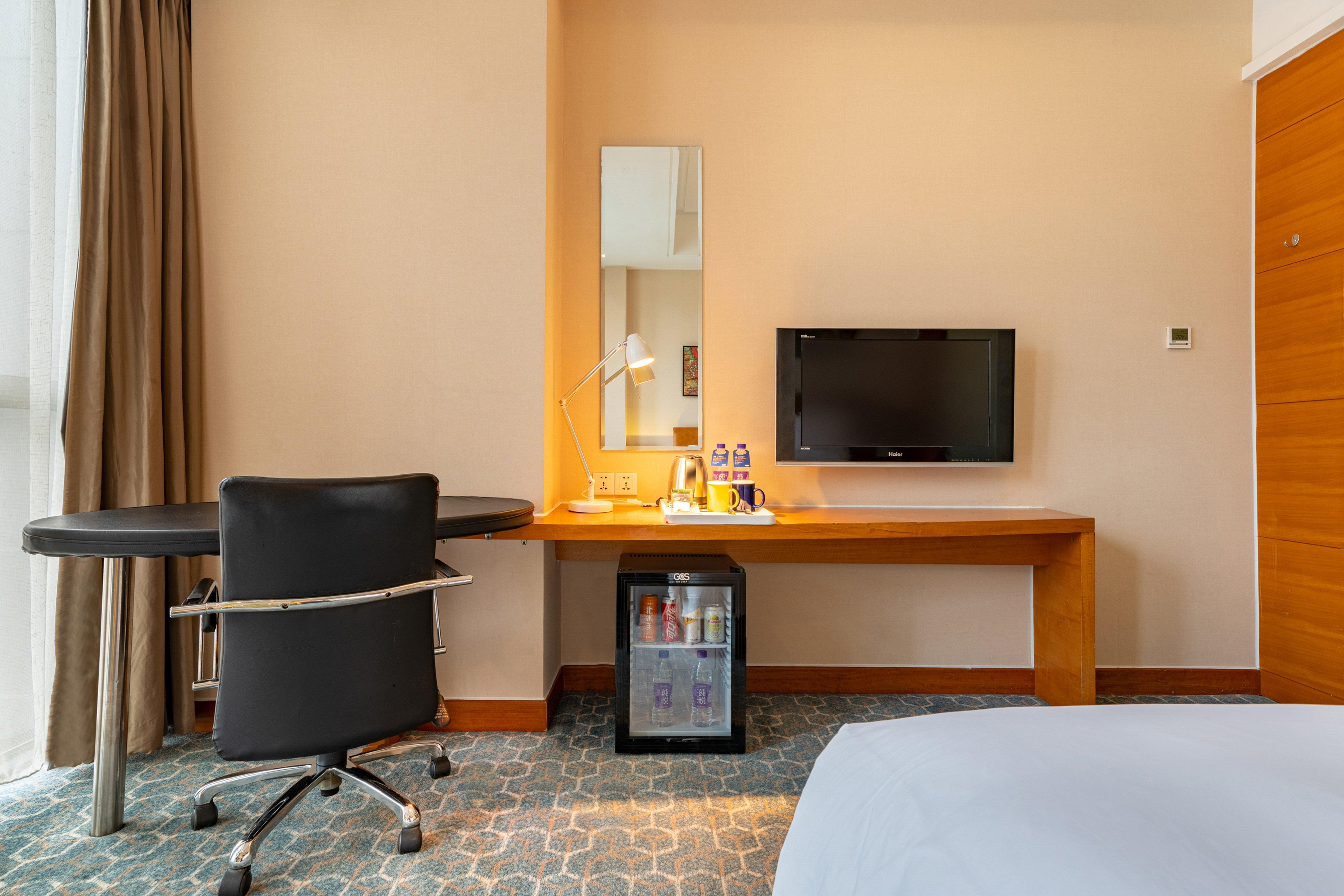 Holiday Inn Express Beijing Huacai By Ihg Exterior photo