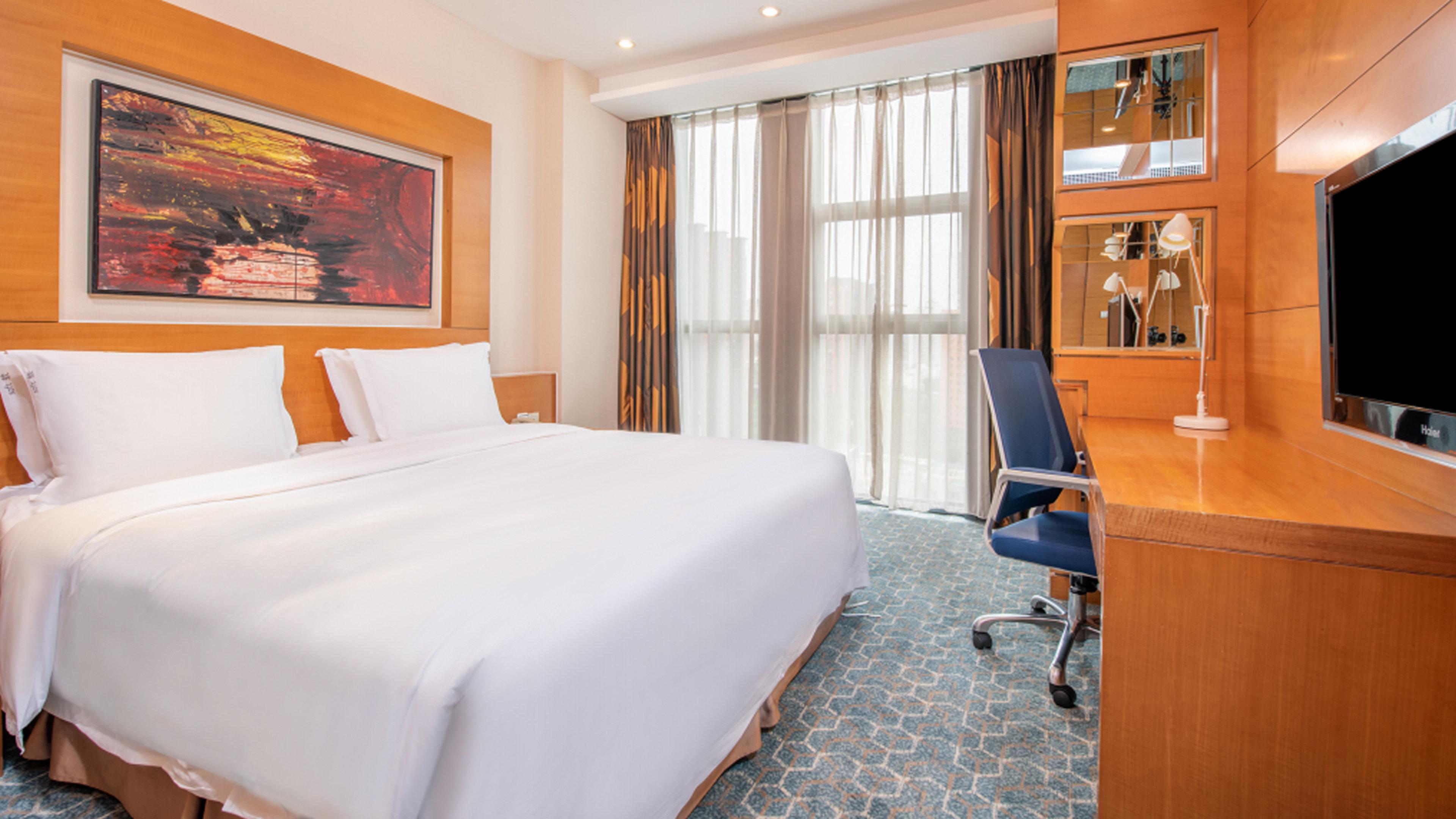Holiday Inn Express Beijing Huacai By Ihg Exterior photo