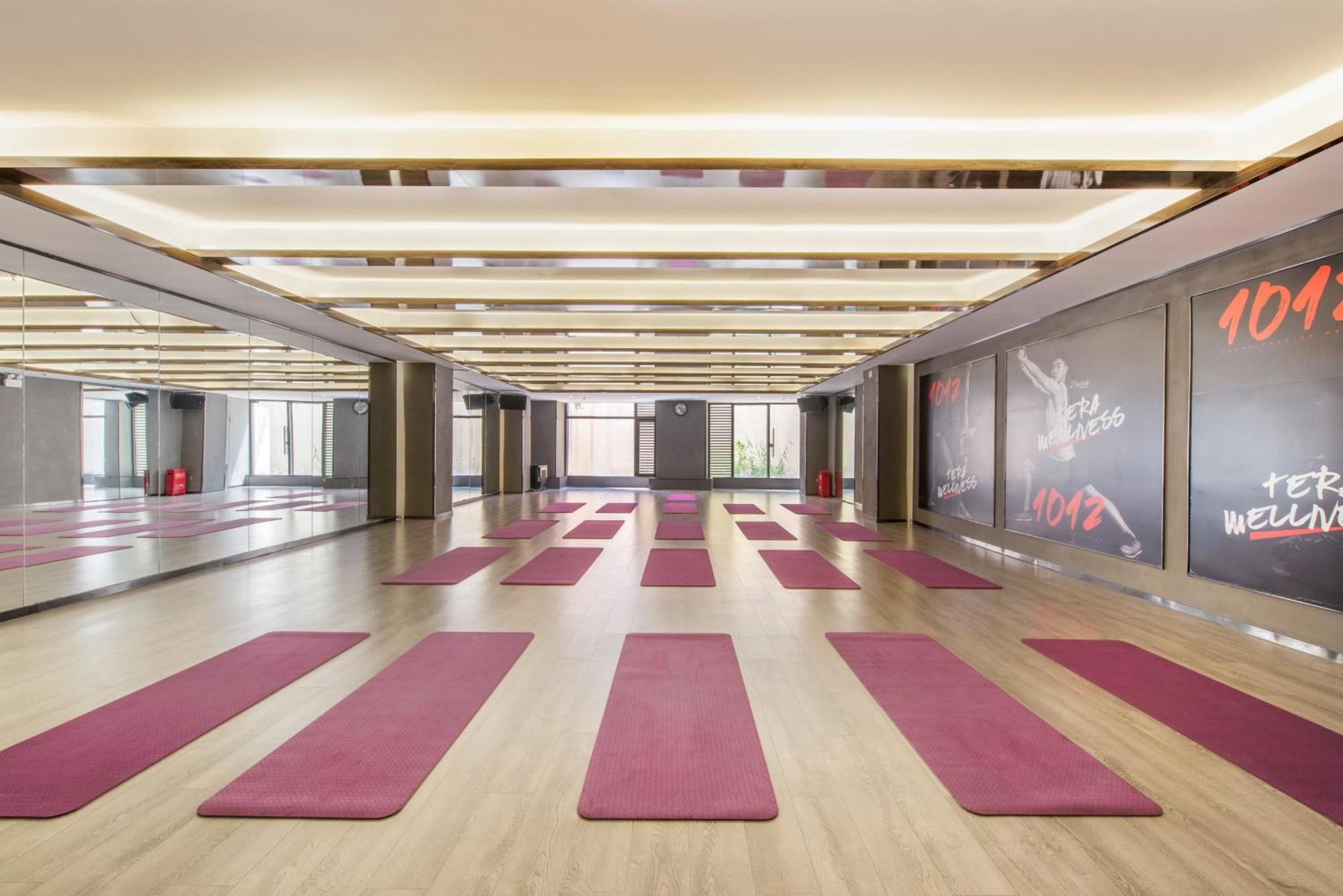Holiday Inn Express Beijing Huacai By Ihg Exterior photo
